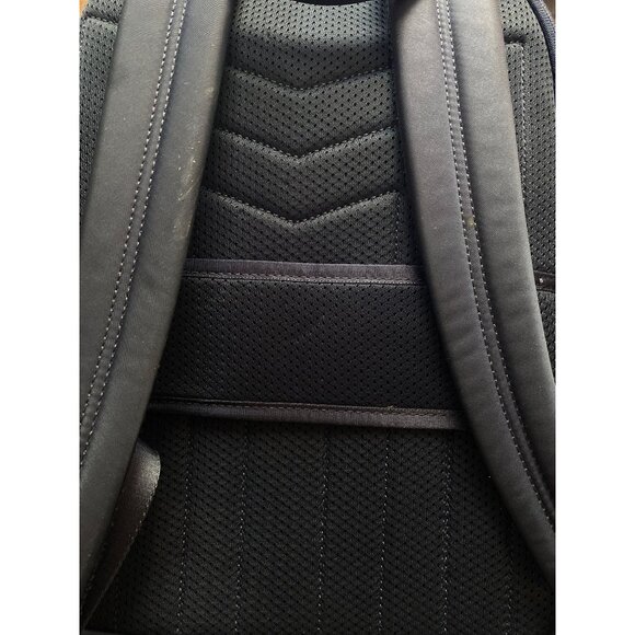 MICHAEL MICHAEL KORS Prescott Large Nylon Backpack Navy Pre-Owned - Picture 5 of 7